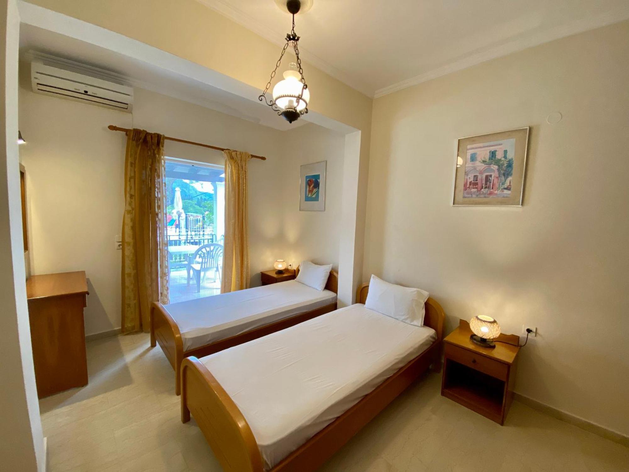 Thomas Apartment Dassia (Corfu)